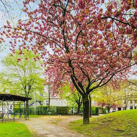 Wuppertaler Altbau-Traum Gutenberg - Naehe Dus & Dortmund & Koeln & Essen Appartement Buitenkant foto